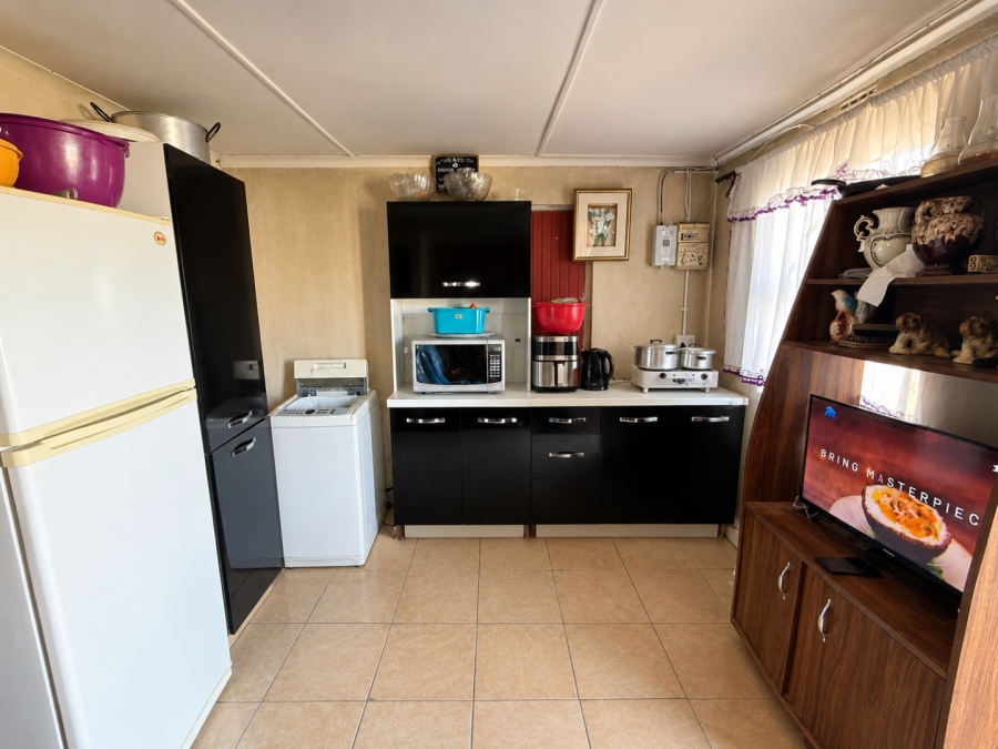 2 Bedroom Property for Sale in Mfuleni Western Cape